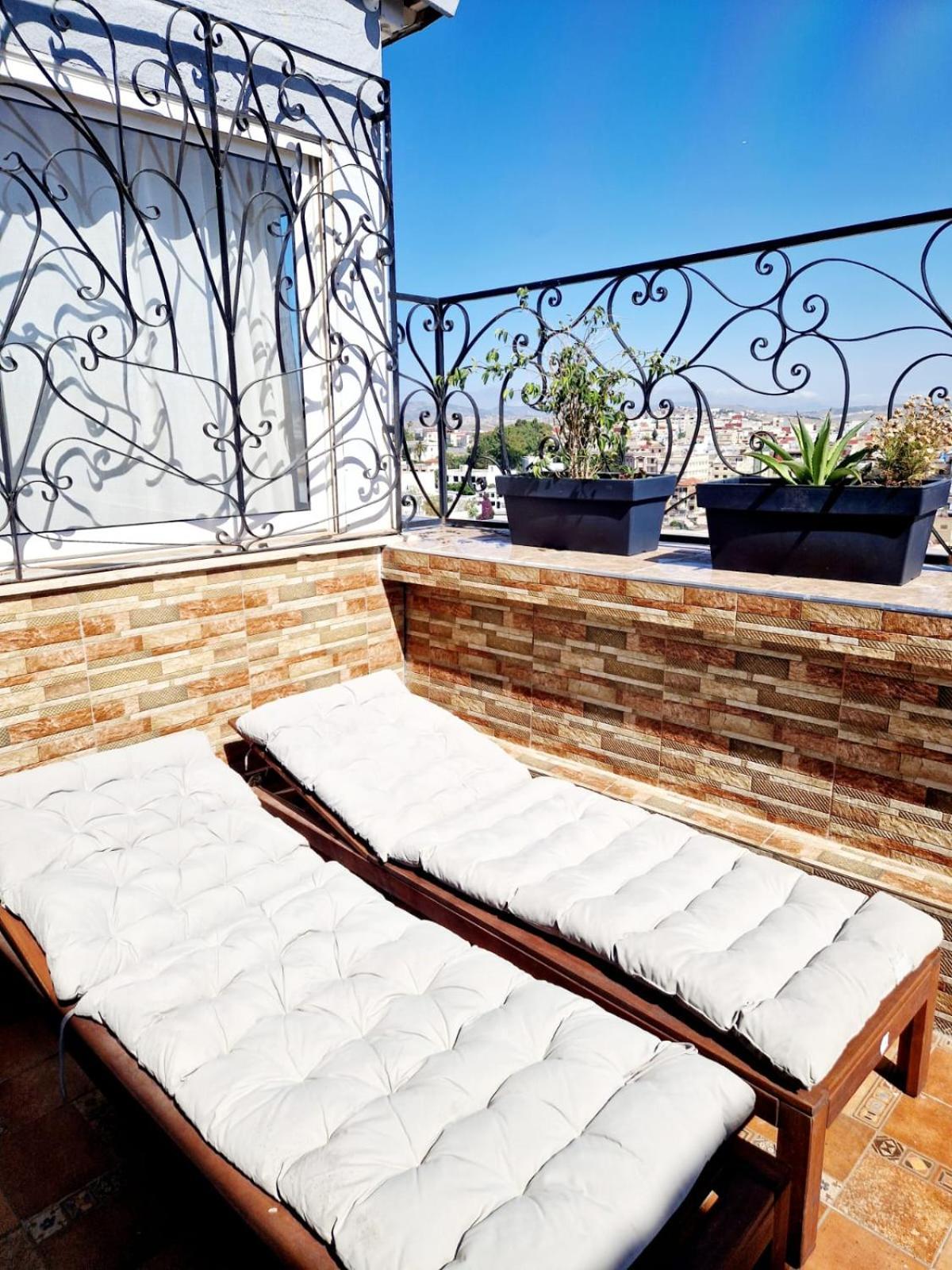 Appartement 250M2 Avec Grande Terasse Sans Vis A Vis Ensoleille Tanger Kültér fotó